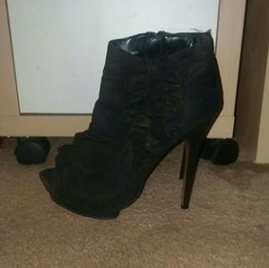 Womans heels